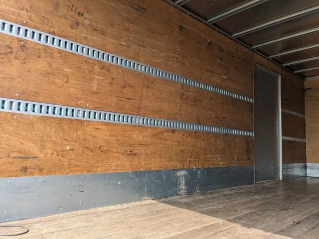 ISUZU FORWARD 2018 Image 31