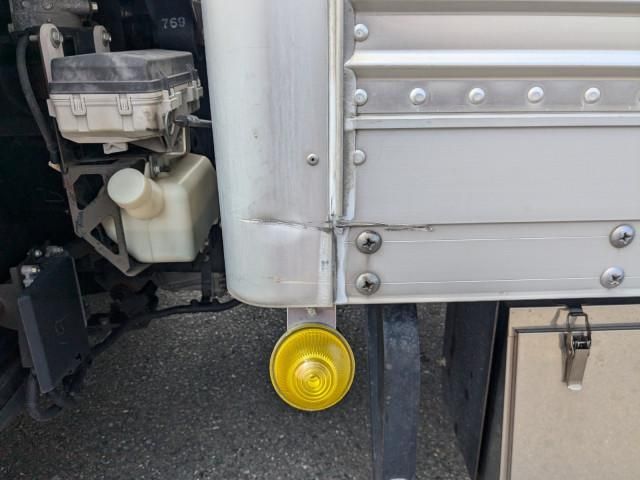 ISUZU FORWARD 2018 Image 31