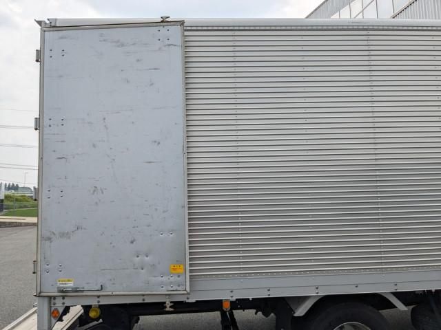 ISUZU FORWARD 2018 Image 31