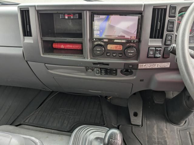 ISUZU FORWARD 2018 Image 31