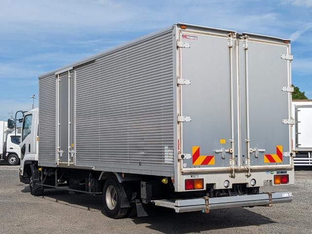 ISUZU FORWARD 2017 Image 31