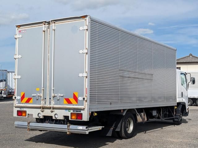 ISUZU FORWARD 2017 Image 31