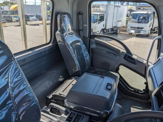 ISUZU FORWARD 2016 Image 31