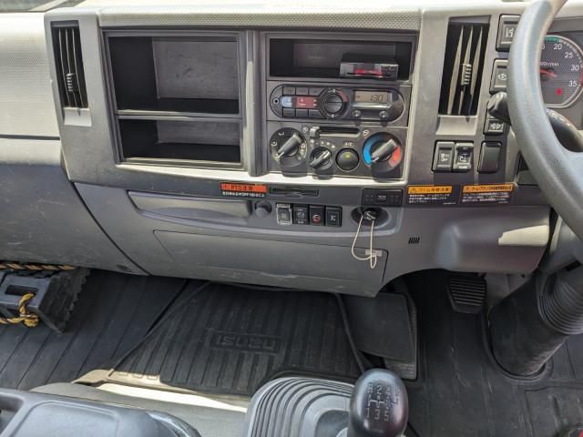 ISUZU FORWARD 2018 Image 31