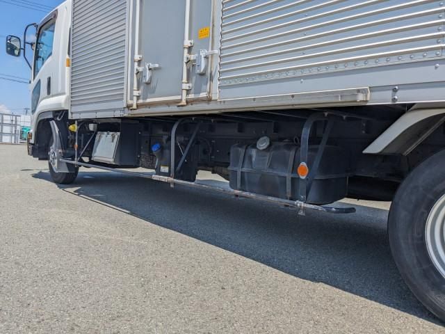 ISUZU FORWARD 2018 Image 31