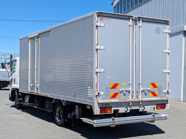 ISUZU FORWARD 2018 Image 31