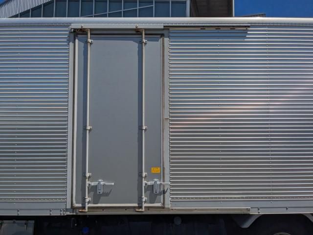 ISUZU FORWARD 2018 Image 31