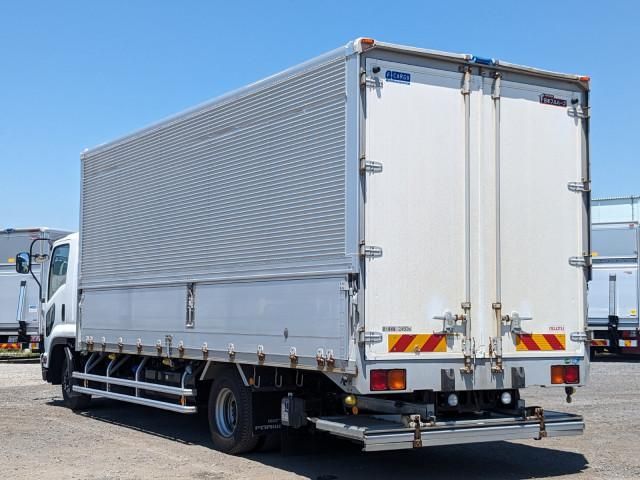 ISUZU FORWARD 2018 Image 31