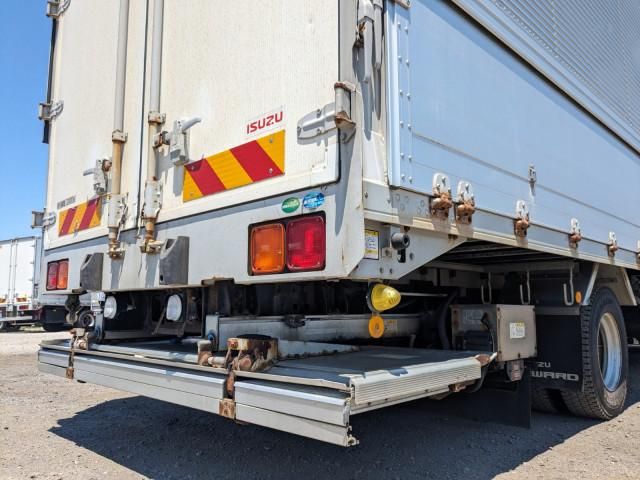 ISUZU FORWARD 2018 Image 31