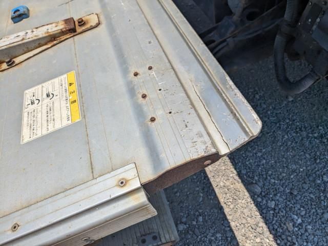 ISUZU FORWARD 2018 Image 31