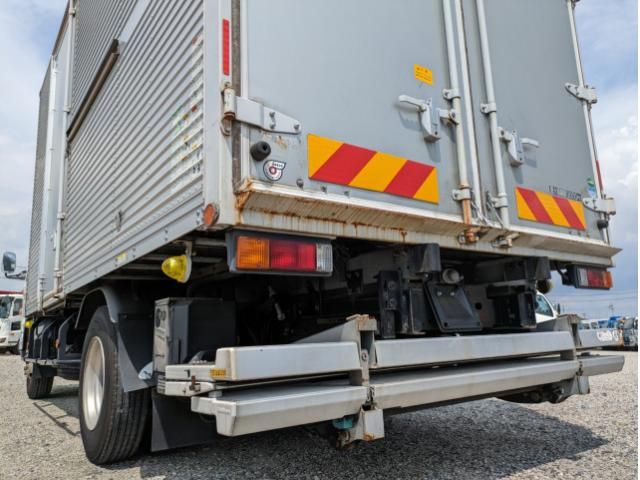 MITSUBISHI CANTER 2018 Image 31