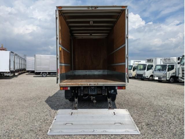 MITSUBISHI CANTER 2018 Image 31