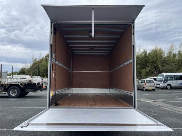 MITSUBISHI CANTER 2025 Image 31