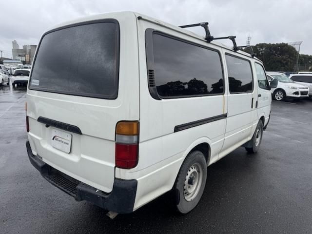 TOYOTA HIACE VAN 1.25T 2WD 2003 Image 31