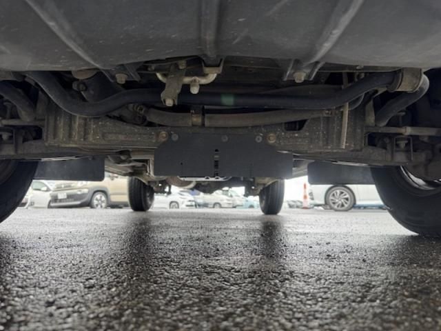 TOYOTA HIACE VAN 1.25T 2WD 2003 Image 31