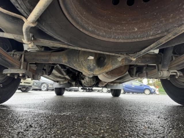 TOYOTA HIACE VAN 1.25T 2WD 2003 Image 31