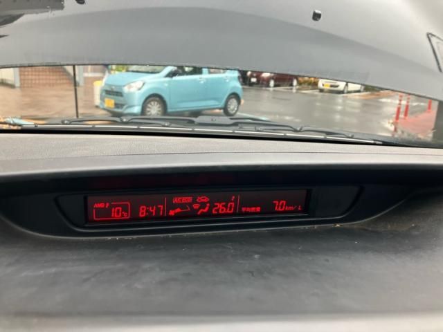 MAZDA PREMACY 2013 Image 31