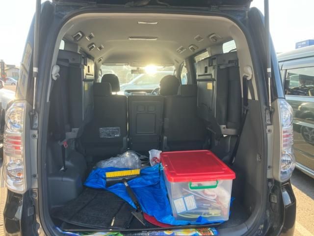 TOYOTA VOXY 4WD 2009 Image 31