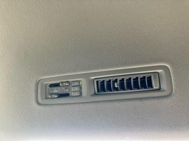 TOYOTA VOXY 4WD 2009 Image 31