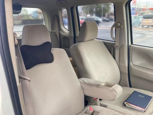 HONDA N_BOX 2014 Image 31