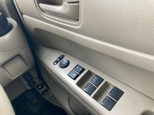 HONDA N_BOX 2014 Image 31