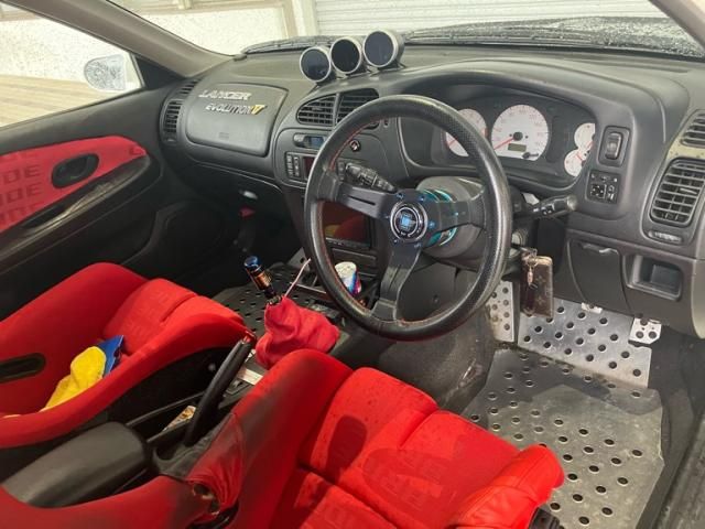 MITSUBISHI LANCER  4WD 1998 Image 31