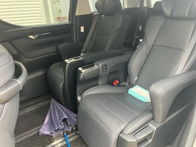 TOYOTA ALPHARD 2021 Image 31