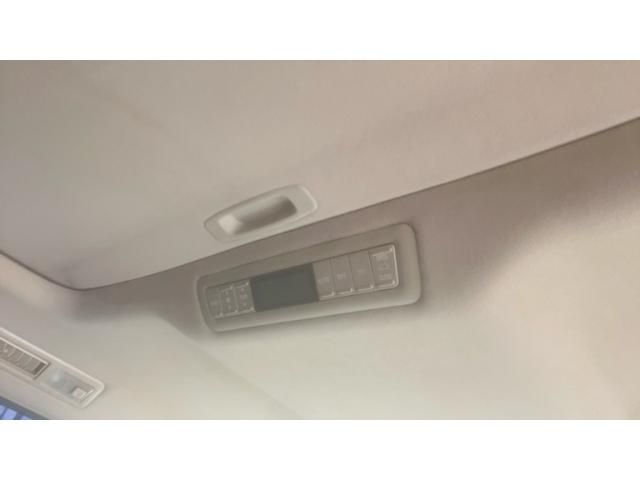 TOYOTA ALPHARD 2004 Image 31