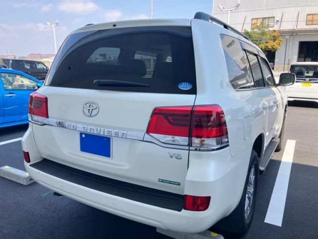 TOYOTA LANDCRUISER WAGON 2015 Image 31