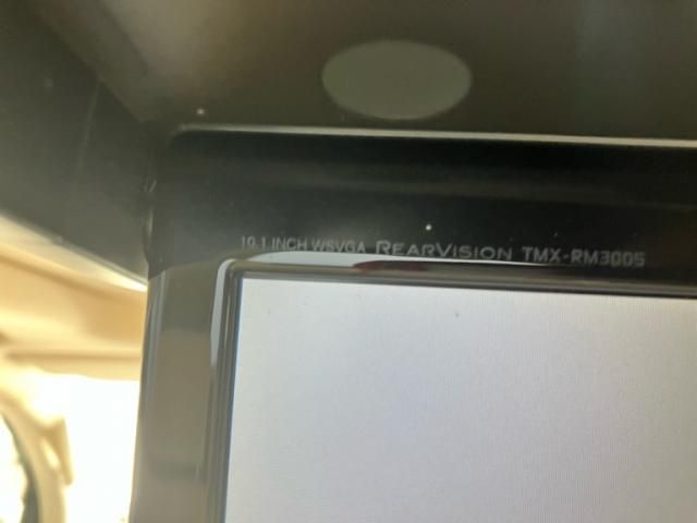 TOYOTA LANDCRUISER WAGON 2015 Image 31