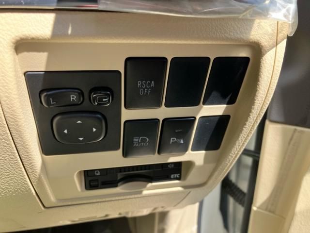 TOYOTA LANDCRUISER WAGON 2015 Image 31