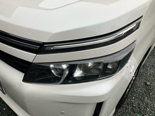 TOYOTA VOXY 2015 Image 31