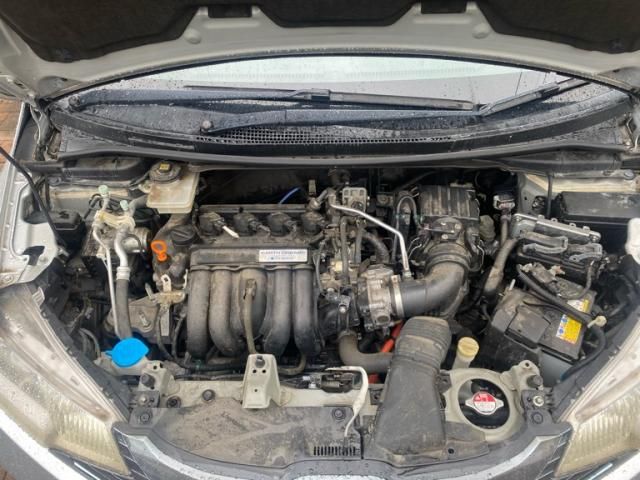 HONDA FIT HYBRID 4WD 2014 Image 31