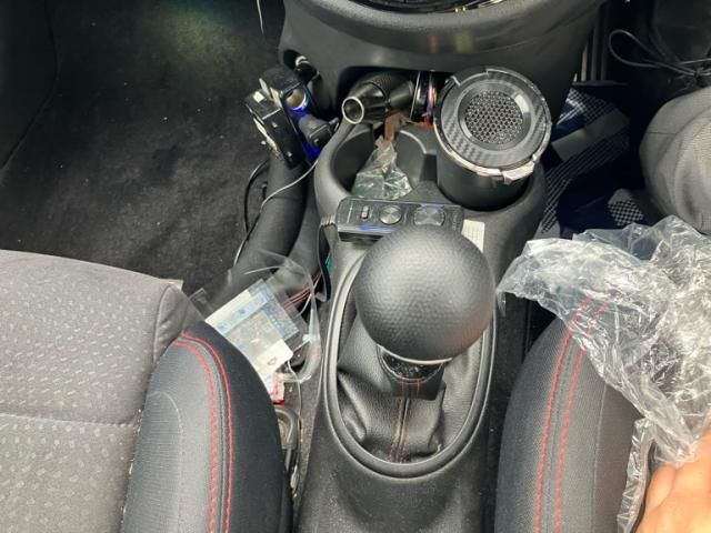 NISSAN MARCH 2016 Image 31