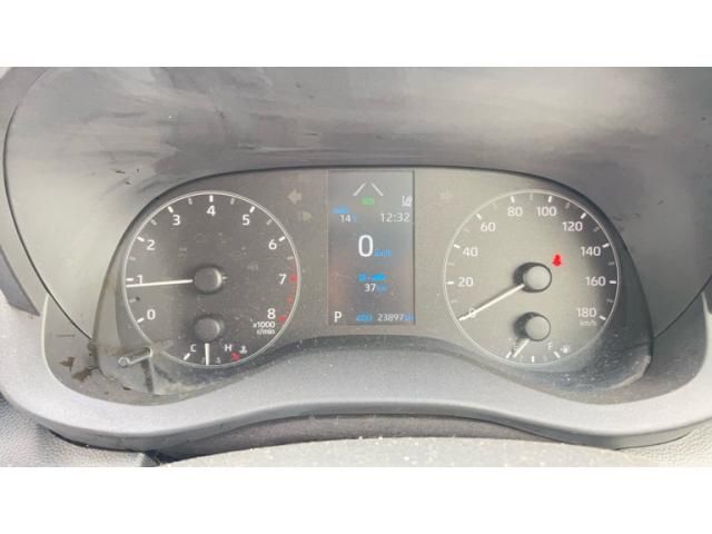 TOYOTA YARIS 2022 Image 31