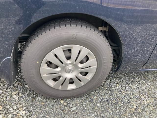 NISSAN NV350 CARAVAN 4WD 2019 Image 31