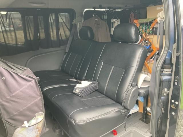 NISSAN NV350 CARAVAN 4WD 2019 Image 31