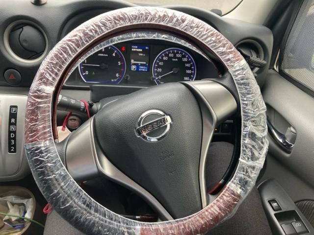 NISSAN NV350 CARAVAN 4WD 2019 Image 31