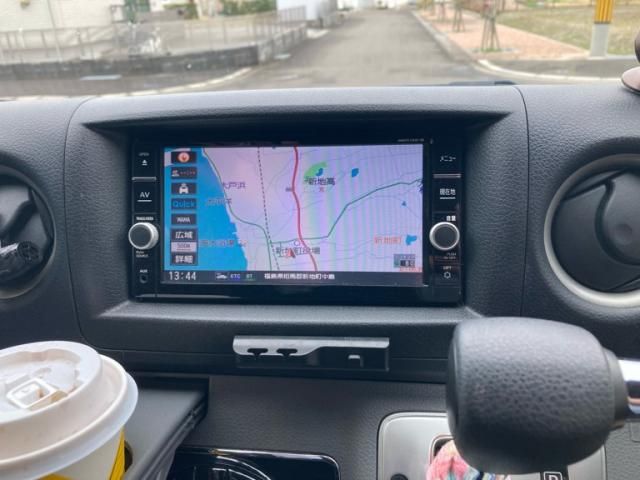 NISSAN NV350 CARAVAN 4WD 2019 Image 31