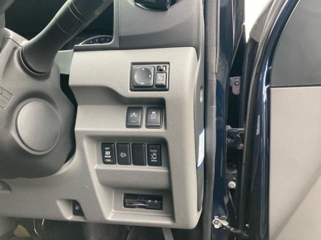 NISSAN NV350 CARAVAN 4WD 2019 Image 31