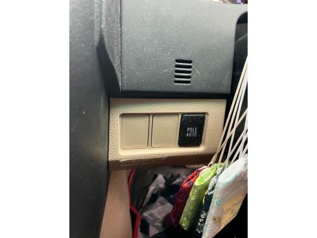 TOYOTA MARK X 2009 Image 31