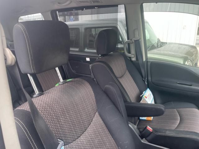 NISSAN SERENA  S-HYBRID 2014 Image 31