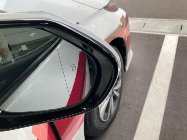 TOYOTA PRIUS PHV 2020 Image 31