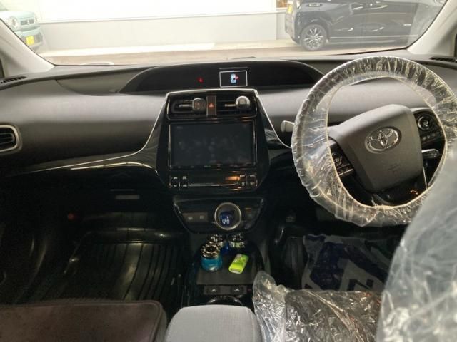 TOYOTA PRIUS PHV 2020 Image 31