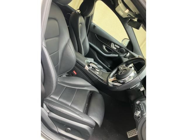MERCEDES BENZ C CLAS 2020 Image 31