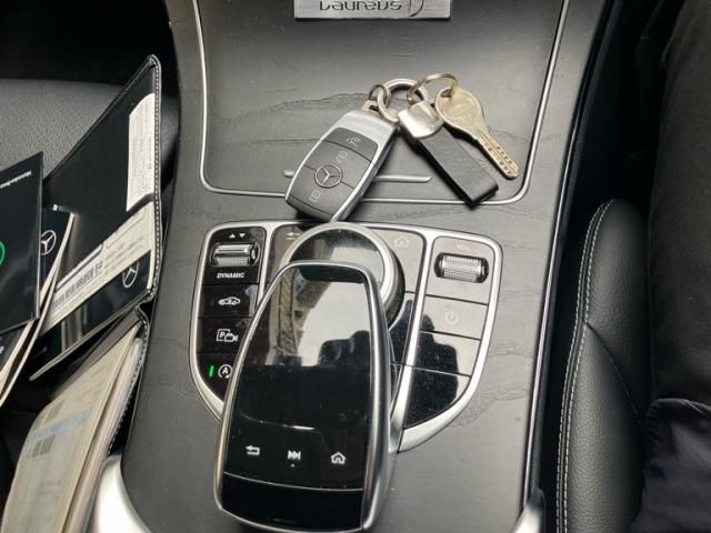 MERCEDES BENZ C CLAS 2020 Image 31