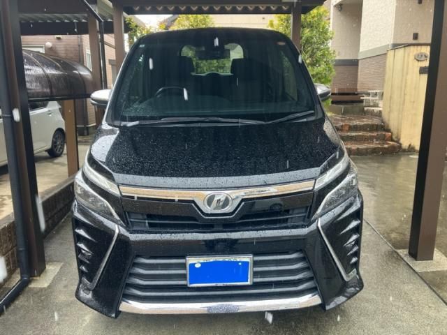 TOYOTA VOXY 4WD 2018 Image 31