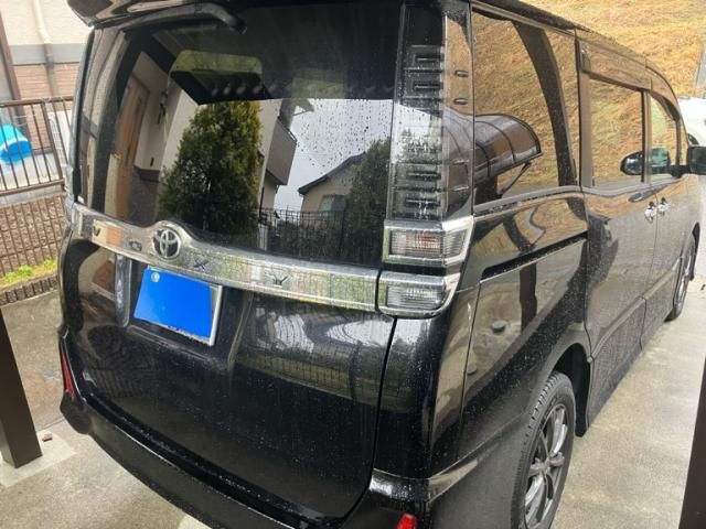 TOYOTA VOXY 4WD 2018 Image 31