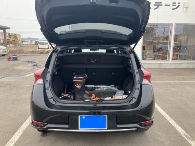 TOYOTA AURIS 4WD 2015 Image 31