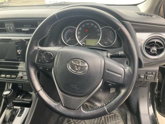 TOYOTA AURIS 4WD 2015 Image 31